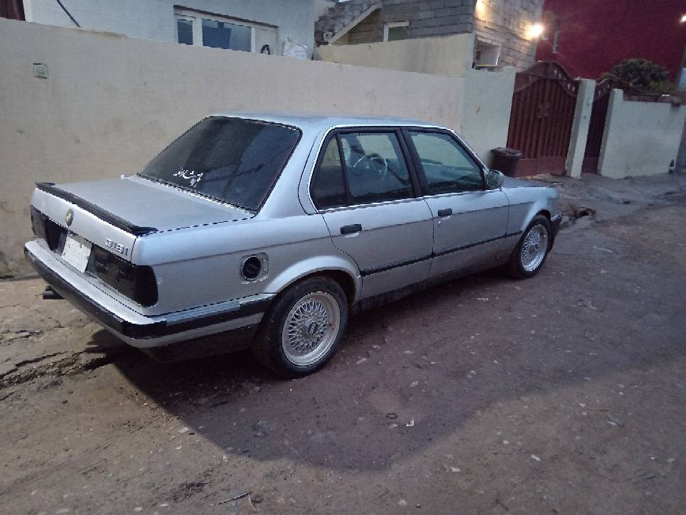 للبيع او مراوس حسب القناعة بيم زعره موديل ٩١ محرك ٦ حجم ٢٠ كير عادي رقم نينوئ الماني سنوية عضم شرط تحويل سياره جاهزه سعر ٣٠ورقة مكاني دهوك سميل الشاري يجي خاص دهوك, العراق


**إذا كنت صاحب هذا الإعلان وتريد حذفه لأي سبب، رجاءا أرسل رسالة إلى الدعم الفني**