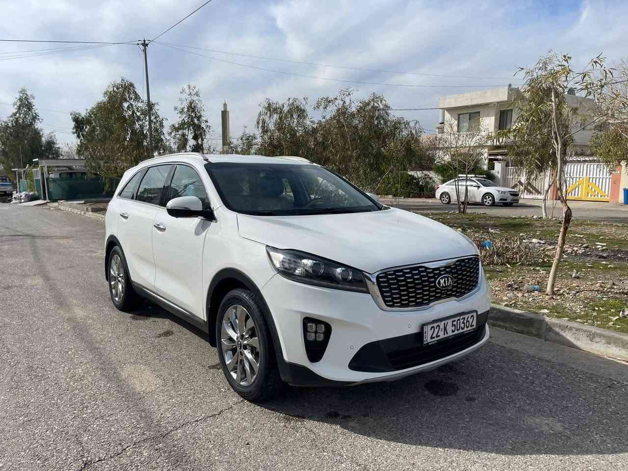 كيا سورنتو 2020 بدون صبغ بدون حادث فقط مبدل عشره قطع اسود دعاميات و لايتات بلادي.. *********** أربيل, العراق
