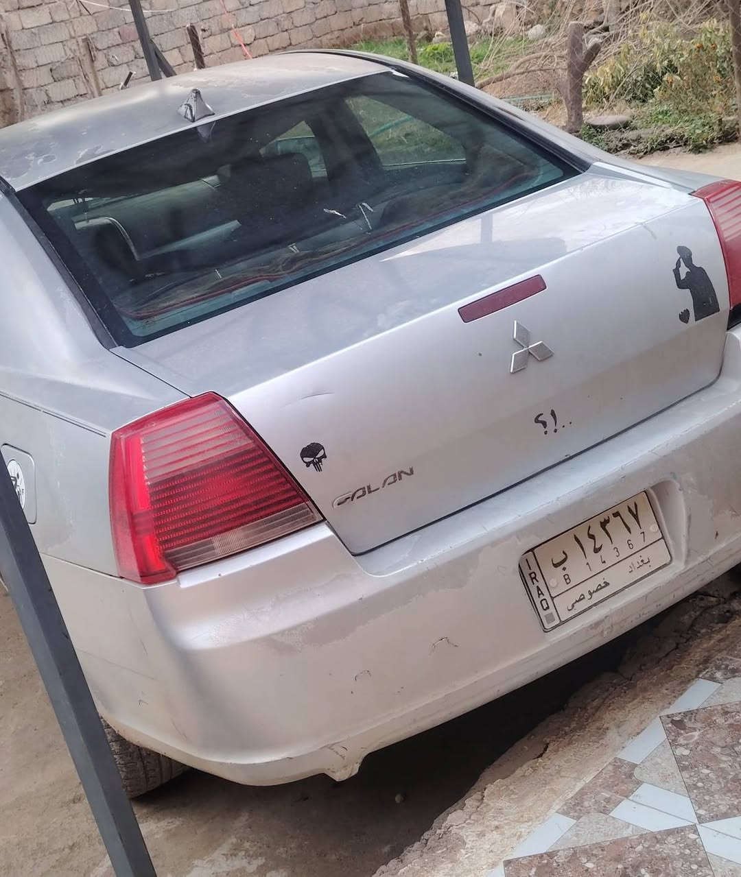 السلام عليكم
سياره مسيبوشي. كلانت 2007  امريكي 
محرك 2400 شرط لا نفخ ولا صرف طخم جديد باتري جديد قفل بصمه 
سياره جاهزه برغي ما يعوزها رقم بغداد مشروع وطني بسمي
ماشيه 185 الف حقيقي جانت متروكه كشرها مقحل شويه
#السعر 62 بيها مجال قليل
 
***********
