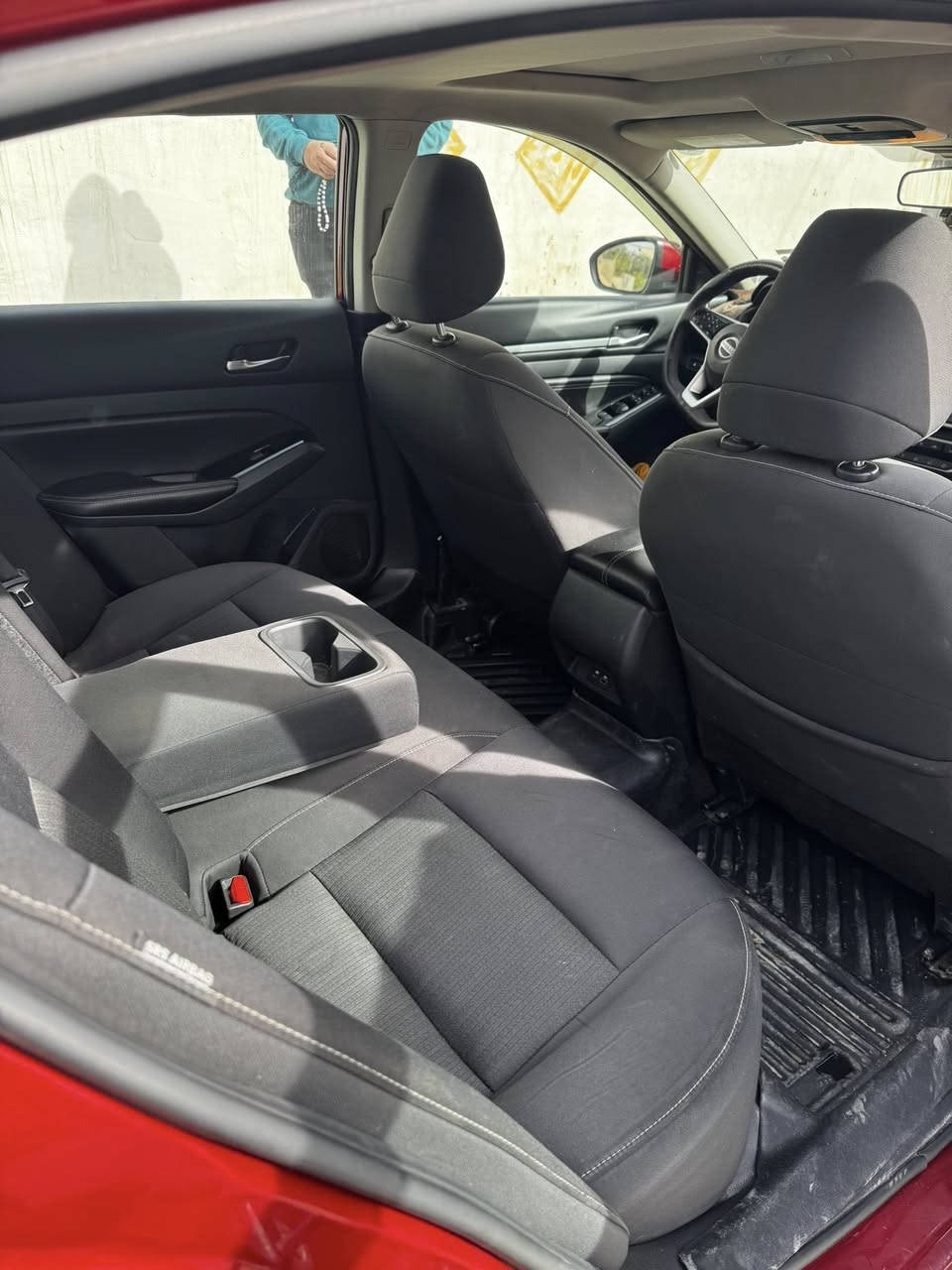 نيسان التيما موديل 2022 للبيع
حادثه سرقة بدون دواخل وبدون صبغ 
المواصفات: SV بلس
صور الحادث مرفقة 
عداد المشي : 88 الف ميل 
المواصفات:
 • محرك 2500
 • تشغيل بصمة + تشغيل عن بُعد
 • كشنات كهرباء
 • تدفئة بالكشنات
 • سايد بريك كهربائي
 • أوتو هولد
 • سياقة ذاتية (مساعدة السائق)
 • فتحة سقف
 • شاشة لمس 
‏ • Apple CarPlay & Android Auto
 • كاميرا خلفية
 • رادار مانع تصادم أمامي
 • تنبيه الخروج عن المسار
 • مثبت سرعة
 • تحكم بالمقود
 • إشارات بالمرايا 
      .     السعر 168 وبيهه مجال 
للاستفسار:  ***********
