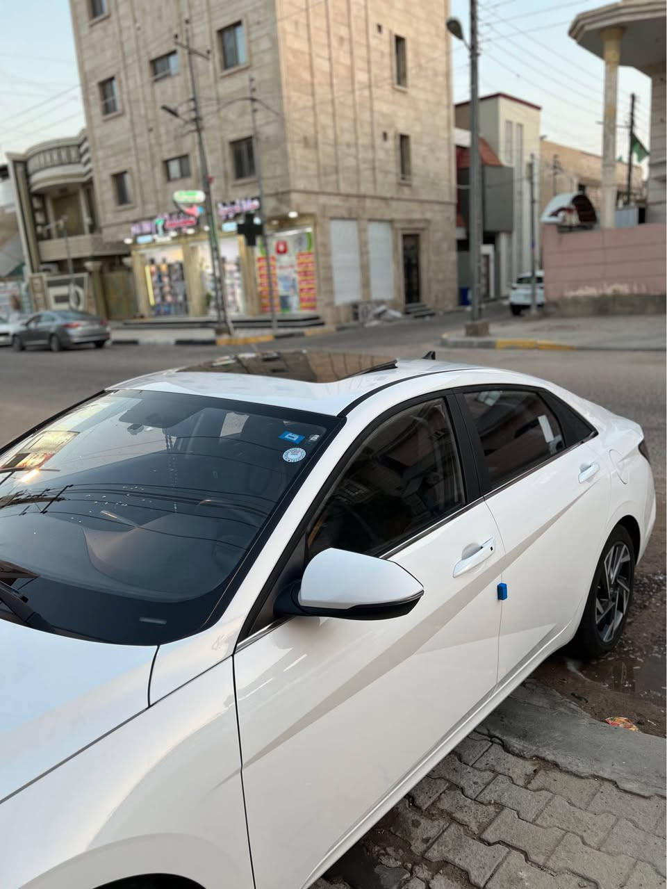 النترا تجميع مديل 2024 كفاله عامه السياره فول مواصفات داخل اسود ماشيه 37 الف كيلو سياره حيل جديده ما نقصها شي جاهزه بصمتين السياره فقط بيها طخه بل دوسه السعر 136 ورقه وبيها مجال المكان بصره الرقم *********** متواجد واتساب البصرة, العراق
