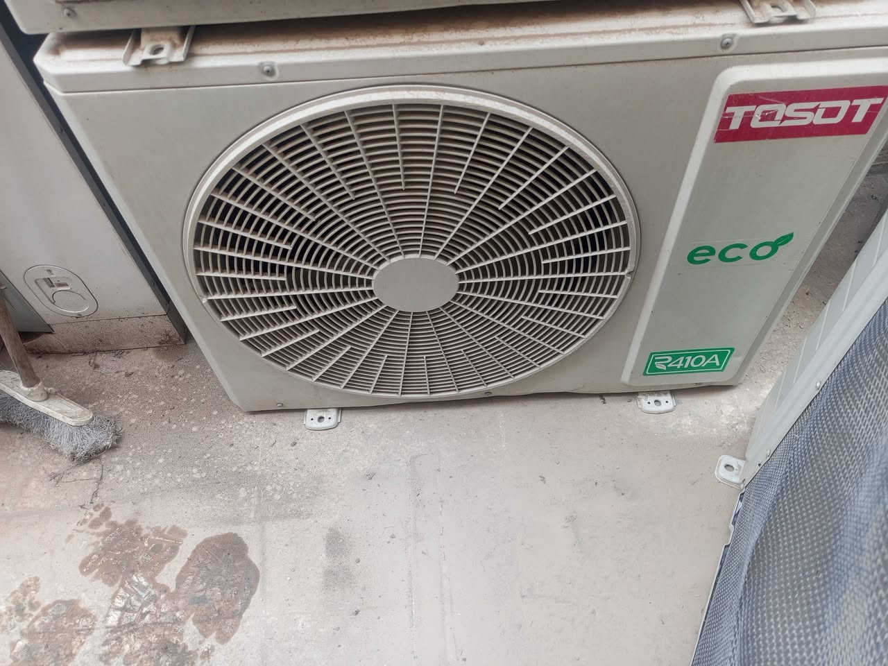 توسوت طنين كنتوري عادي مو انفيتر  
انتاج 2022 مشتغل موسمين للامانه 
بلادي حار بارد غراضه كامله مابي نقص مداخل اي تصليح
سعره750 قفله  بدون عمله غيره هذ سعر اعتذر 
مكان بغداد الشعب سريدات
تصال فقط ***********

وصيل داخل بغداد فقط
