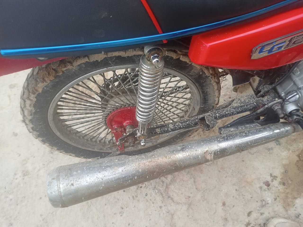 بارت للبيع مكينه خرسه دراجه كلها جديدا السعر 375 بيها مجال قليل رقمي *********** بي وتساب
