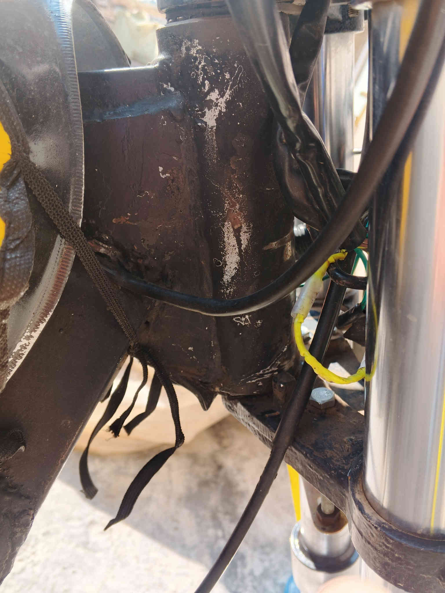 س موديل 20 بلادبه كهربئيات ڱڵـه. شغالة بدون لحيم مكينه جديده منفيس كامل 
السعر 1250 بيه مجال قليل
ديالئ لخالص
***********
