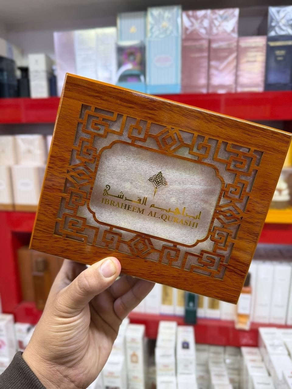 مسك الطهاره صاج 
كوالتي كولش عالي 
سعر القطعه 5الاف🔥
عطوره تجنننن
يوجد خدمة توصيل لجميع المحافظات


**إذا كنت صاحب هذا الإعلان وتريد حذفه لأي سبب، رجاءا أرسل رسالة إلى الدعم الفني**