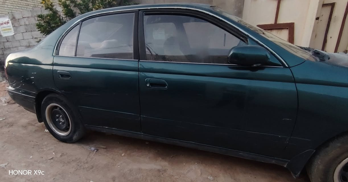 السلام عليكم
سيارة كرونا نفخ للبع مديل ٩٣ السيارة نظيفة وجاهزة من كلشي نمرة نجف 
السعر ٥٣ وبيها مجال للتواصل الرقم
***********
