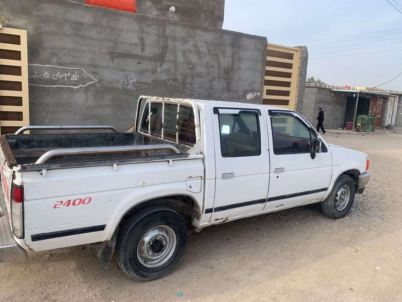 سلام عليكم
بيكم نيسان 
موديل 1992
كير اوتماتيك 
محرك مكفول 
رقم بصره 
السعر 48
البصره الزبير

‭0770 568 2599‬

‭0781 596 5734‬
