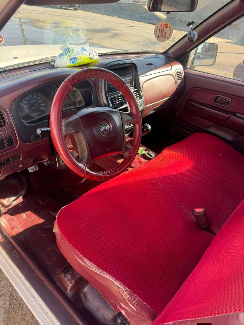 السلام عليكم نيسان للبيع موديل 8 سنويه لل30 رقم بقداد الماني مكفوله كفاله بيه بس جاملق الصلي ابدل سعر 85 وبيه مجال بيع مستعجل مكلف بنشر مكان السماوه مركز المدينه رقم ***********
