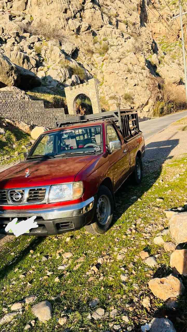 نیسان پیکاب  مۆدێل2000 تەبریدو پاوەرو بەخ چوار تایەی لۆک و بئ مەسرەف گێڕو مەکینەو ئەکسل بەشەرت ئارمی پلاستیک بەشەرتی ئەوەلیات و غرامە بئ دەعمو بئ وەرگەڕان لەسەر ساغی چوار پارچە پەمپ کراوە بۆ جوانی سعری 75 وەرەقەو مەجال.
ژم. ***********
موشتەری نیت تێل مەکە.
