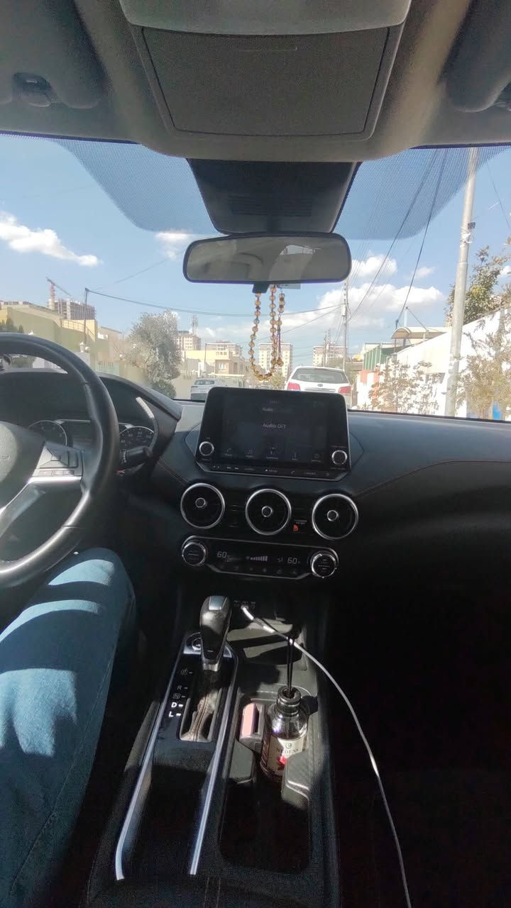 ✅نيسان سنترا وارد امريكي 
              للبيع 
السعر 138$ وبيها مجال
✅لون احمر 
✅موديل2021 
✅ماشية 88 الف ميل 
 ✅مواصفات SR
✅بصمه
✅شاشة
✅كاميرا 
✅حساسات
✅شاشة ايباد تدعم كار بلي 
✅فول تحكم استيرن جهتين 
✅قيادة ذاتيه تحديد مسار 
✅كامره خلفيه دواره 
✅محرك 2000
✅تحديد سرعه 
✅تحديد خط مسار 
✅صور الحادث موجود بالصور جاملغ جهة الساق فقط ( بيها طخة بالعلامة مال صندوق + 3 طخات بسيطة باب خلف السايق ترجع بالبارد 
✅بدون ارباك 
✅ فحم كزوز الاصلي موجود 
✅وباقي المواصفات معروفه SR
✅سيارة بسمي  جاهزة فحص هزه رقم كلها جديد رقم اربيل الجديد 
✅مكان سيارة اربيل
السعر 138$ وبيها مجال 
***********
واتس اب ***********
