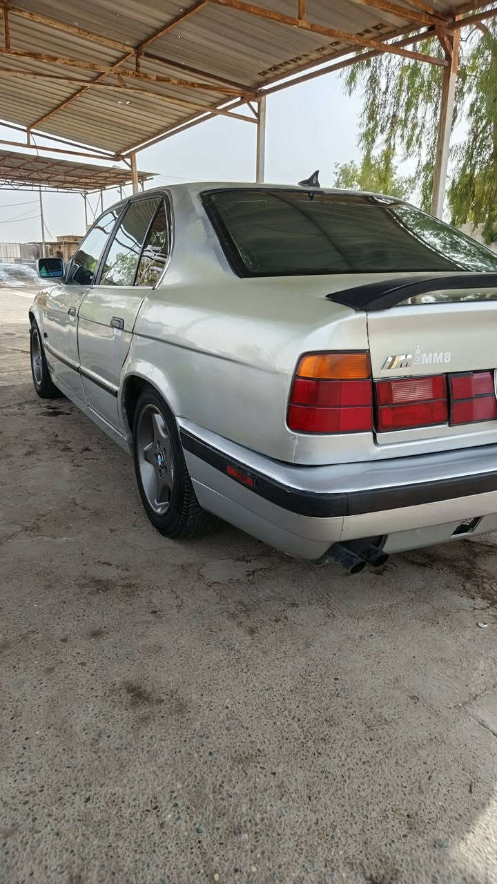 السلام عليكم
٥٢٥ كير عادي فتخه 
موديل ٩١ تبريد 
كير محرك صدر جدد 
شرط التحويل 
***********
