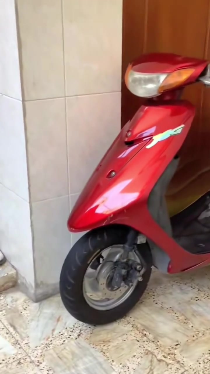 السلام عليكم دراجه ياماها عصفوريه  سرعه 60   دراجه شوفت عينك كلش نضيف بس الكابريتر  تعبان   سلف وهندر شغالات  السعر ٣٠٠ وبيه مجال قليل  التواصل خاص او اتصال ***********

