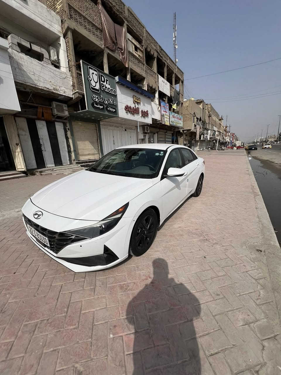 سلام عليكم الانتره٢١
حادثها بنيد فقط والباقي مكفول 
سياره جديده بمعنه الكلمه 
بصمه رادار سياقه ذاتيه
السعر ١٤٨ وبيها مجال بسيط 
***********
