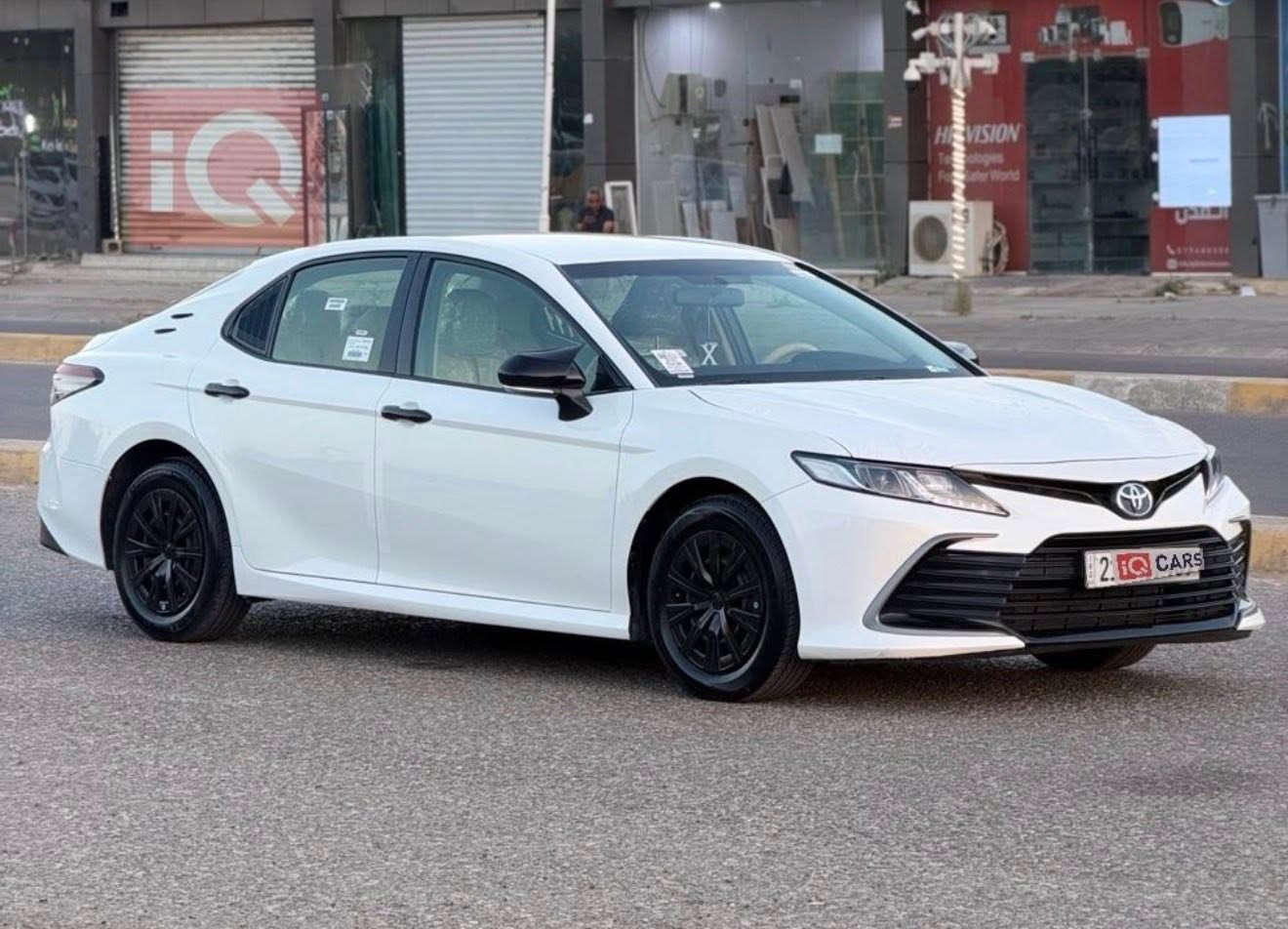 🚘 للبيع | تويوتا كامري 2023 LE خليجي 🚘
▫️ الموديل: 2023
▫️ الفئة: LE خليجي
▫️ اللون: أبيض
▫️ المحرك: 4 سلندر (2500 CC)
▫️ الوقود: بانزين
▫️ الممشى: 59 ألف كم
▫️ الحالة: كلين تايتل

✅ السيارة بحالة ممتازة جداً ونظيفة من الداخل والخارج
✅ استخدام محافظ وصيانتها منتظمة
✅ لا تحتاج أي مصروف
✅ شرط الفحص الكامل

📍المكان / كركوك

💰 السعر: (227) و بيها مجال 

📞 للمراسلة والاستفسار: (***********)

السوم للجادين فقط، والله يبارك. 🚗✨
