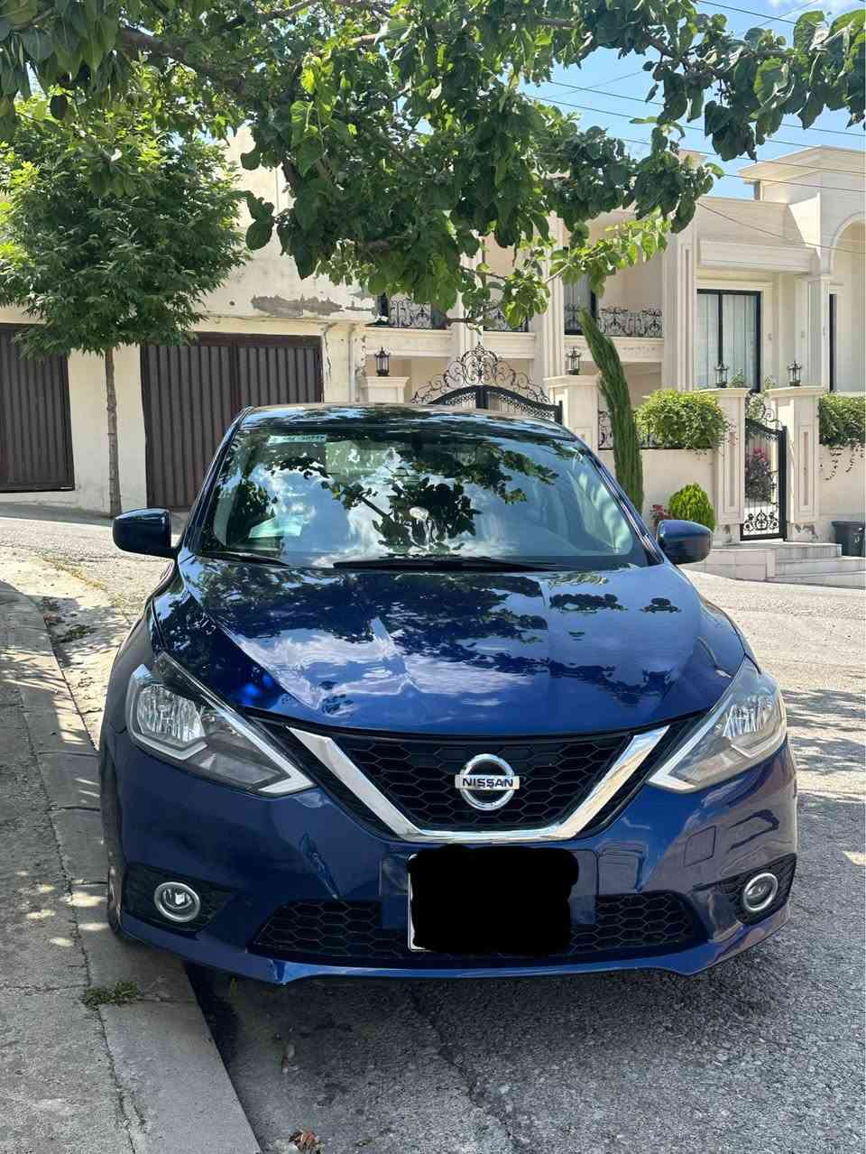 Nissan centra 2018 sv 
٥٥ هه زار رويشتووه 
بونيت و چاملغ بوياغه 
شانسى و بدنه ى نه گرتيه 
دوو ساردى بچوكى هه يه 
گير و مكينه و تعويل و غرامات به شه رت
*********** أربيل, العراق
