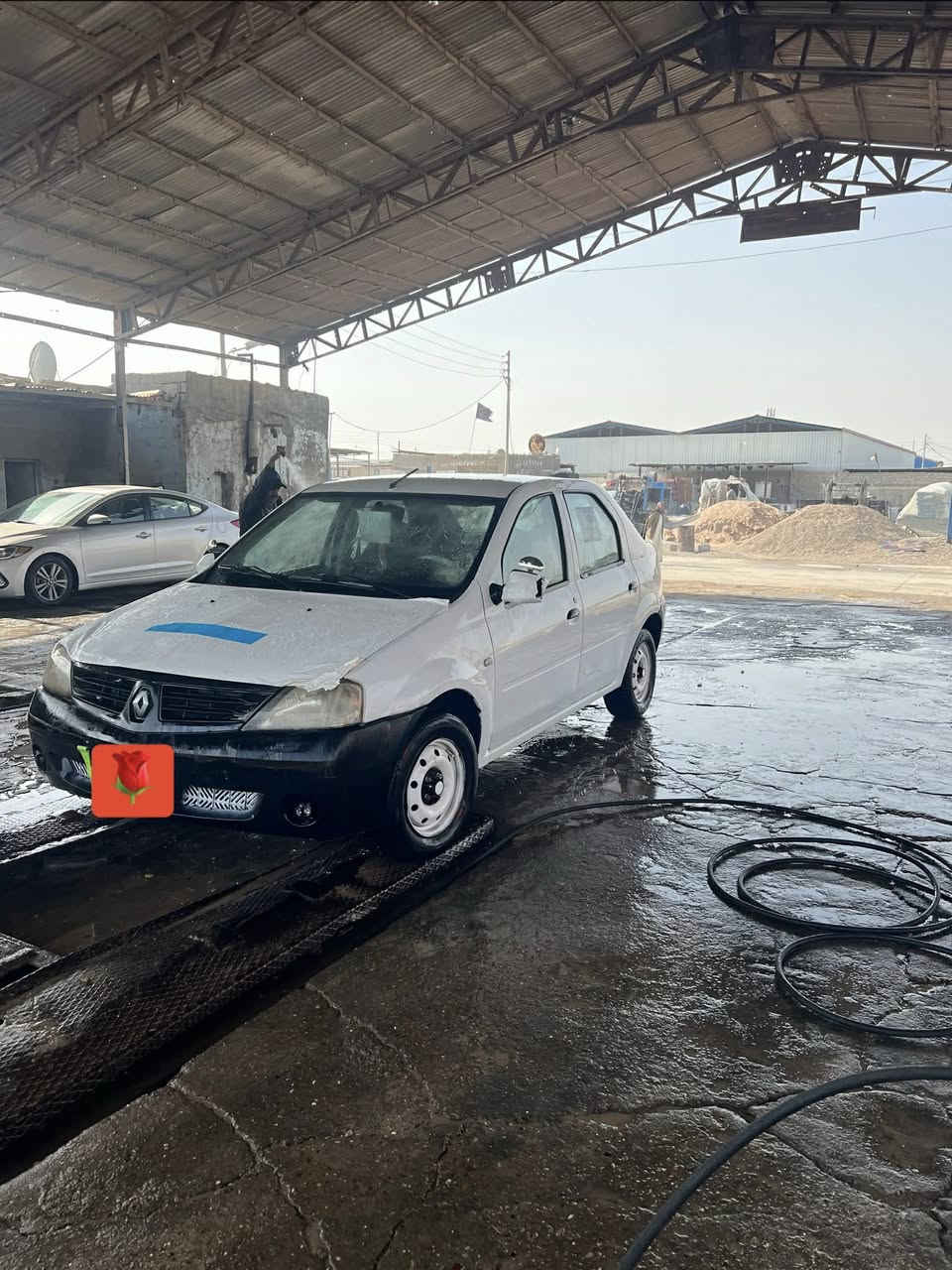 رينو موديل 2009رقم مثنئ مكينة جديدة مصبوغة حزام والباقي مكفول. السعر 45وبيهة مجال الرقم ***********والمو شراي رجاأ لاتنتصل
