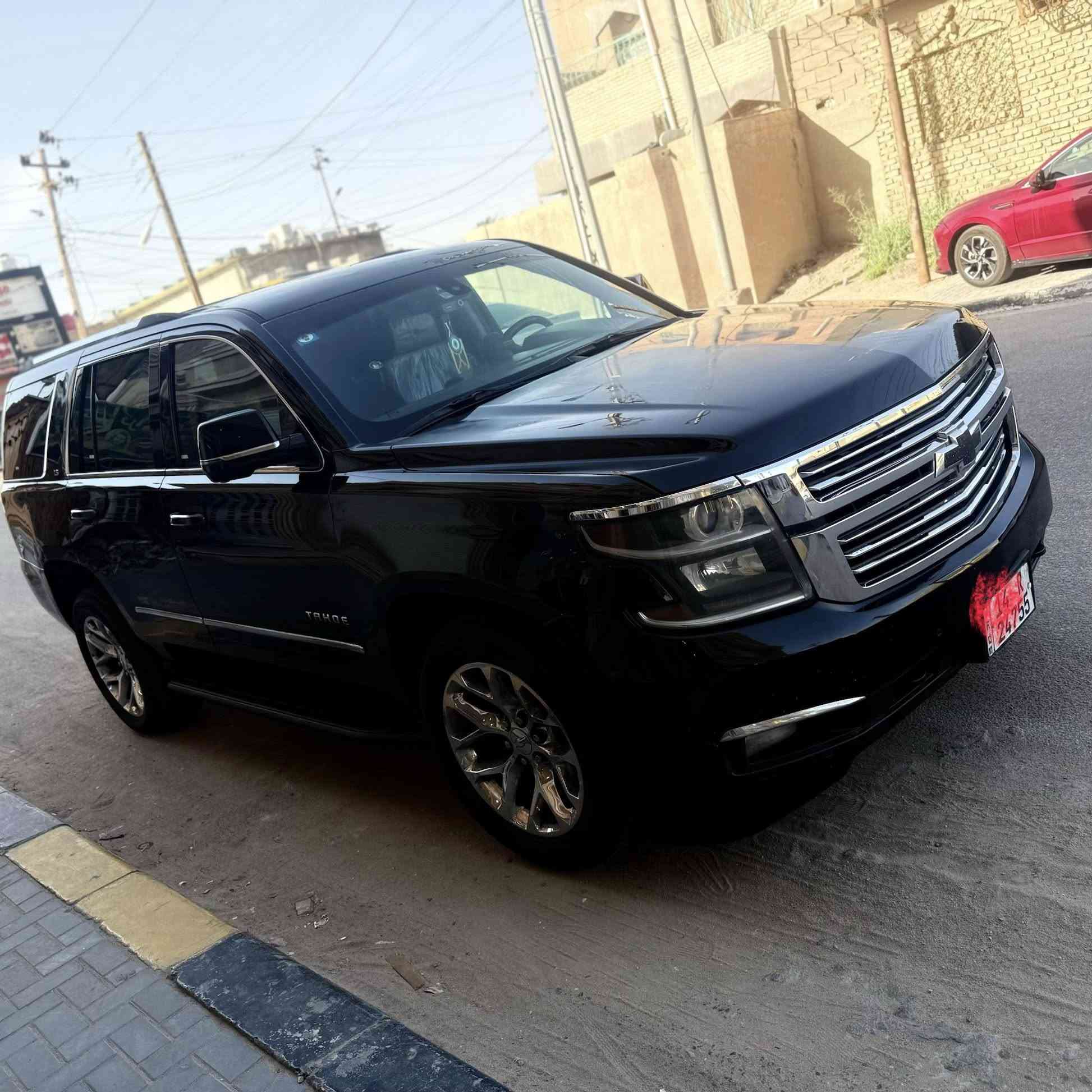 سلام عليكم تاهو LS 2015 رقمهه بصرررره باسمي
خليجي السياره وكاله صار بيهه صبغ جاملغ امامي اثر ضربه بسيطه بدون دواخل 
السياره ماشية 150الف ميل حقيقي  
السياره نضيفه وشوفه عينكم وما بيه نقص 
مكاني بصره
للاستفسار ***********
