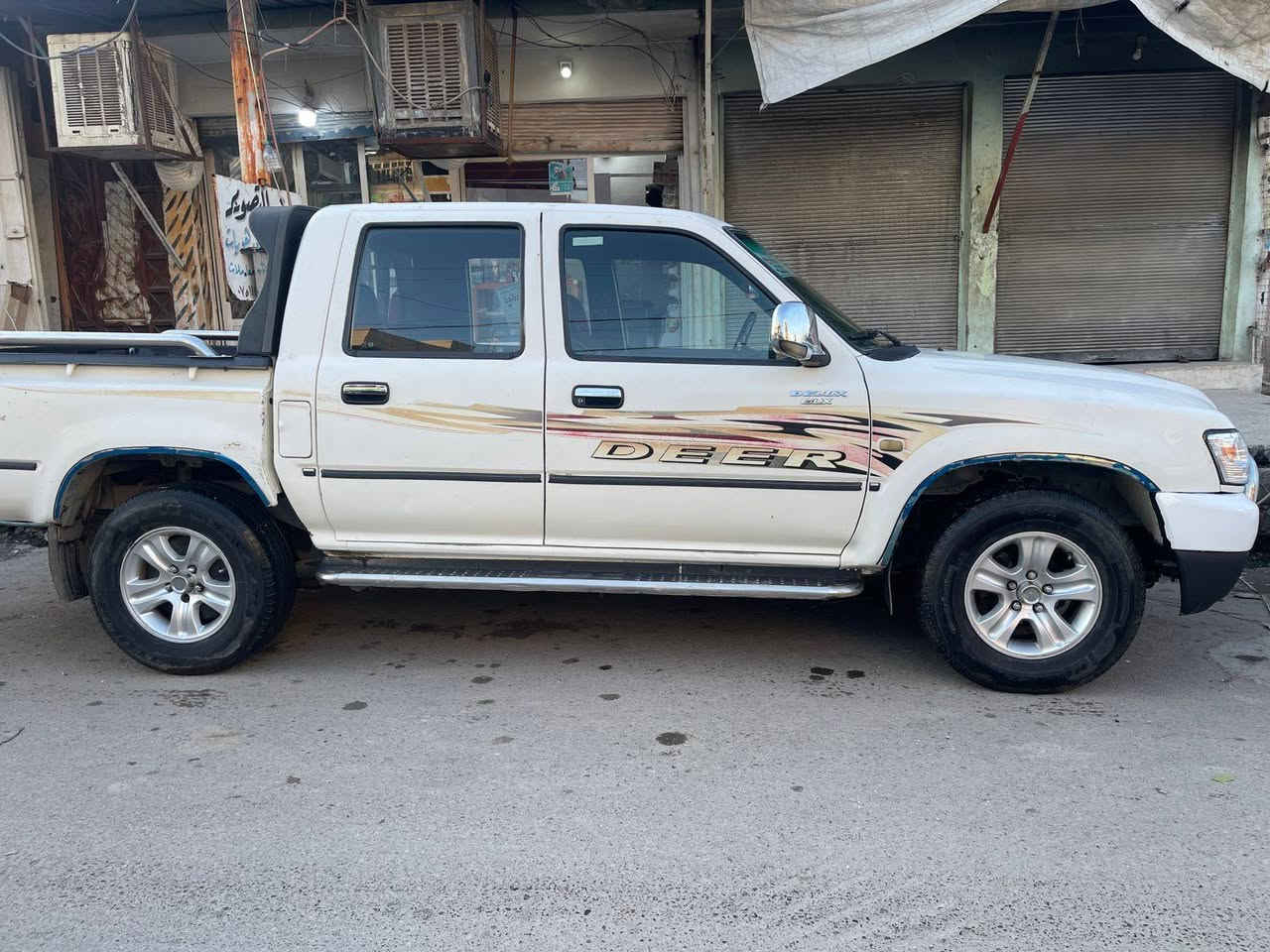 السلام عليكم
دير 2009 موصفات سوبر دير قفل مركزي محرك نضيف كير شرط سنويه ساقطه سياره نضيفه بيها ملاحضات بل سقف والبنيد  شرط التحويل سعر 66 وبيها مجال مكان السياره موصل ***********كورك
*********** اسيا
