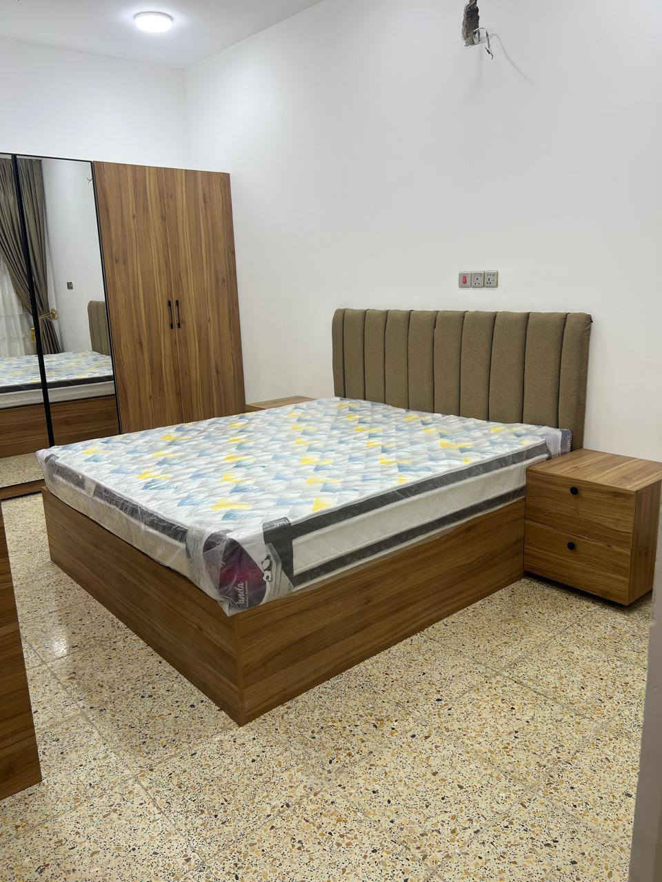 نعمل كل ماهو جديد حسب التصميم
غرفة تركي شغل درجة اولي داخل ابيض خارج صاج 

النجف الاشرف 

الكوفة 

***********
