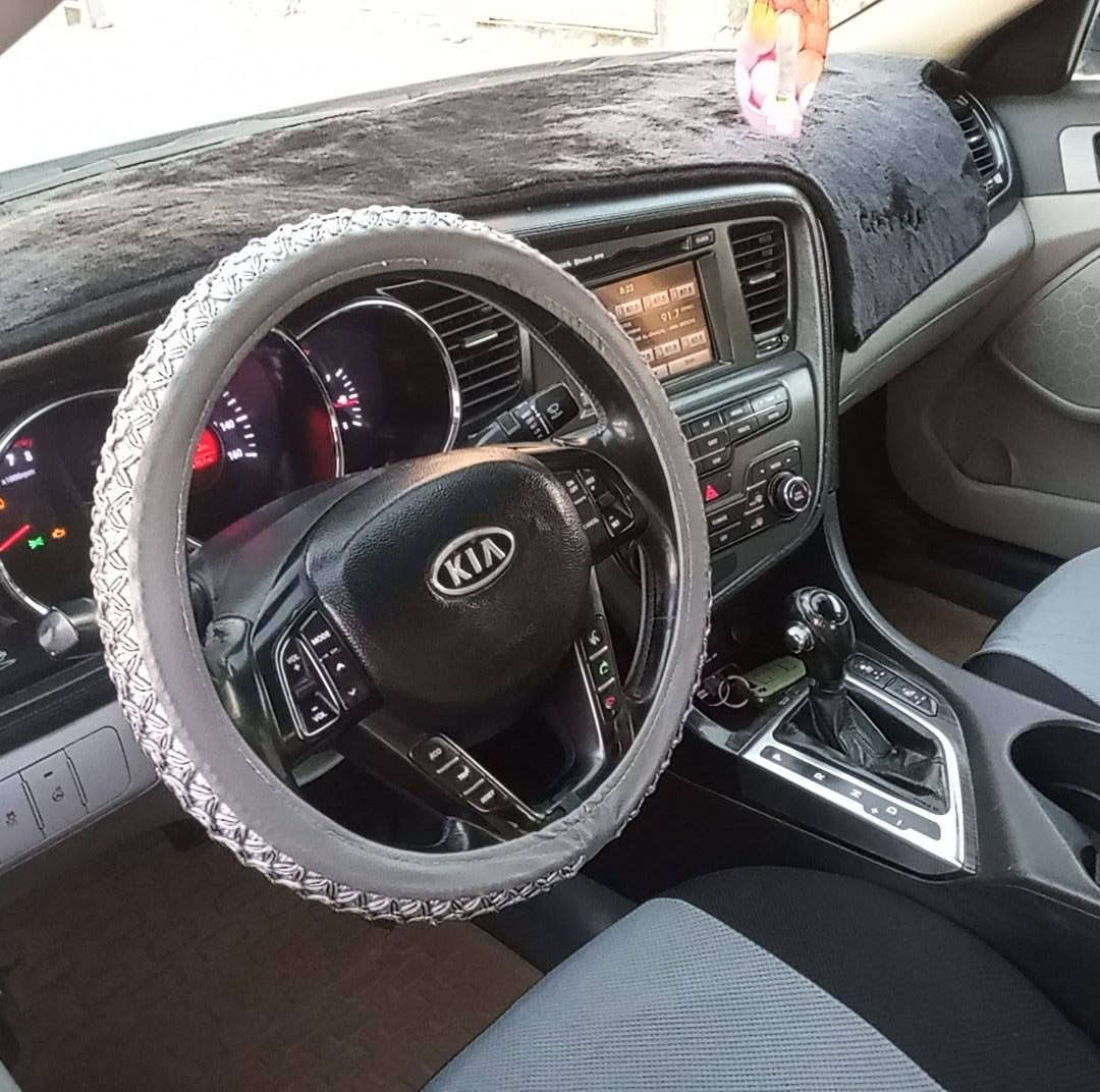 السلام عليكم 
اوبتما موديل 12رقم بغداد بأسمي السياره فول مواصفات امريكي 
مكينه 2400GDI حادثه جاملغ ايمن تبديل فقط والباقي مكفول عنوان بابل رقمي :***********
السعر 110وبيه مجال
