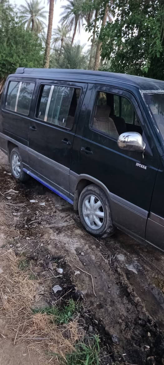 ستانه للبيع موديل 2000السياره جاهزه من كلشي كبل لشارع السياره ارتب بصوره هواي
مكان قرب العلويه شريفه تصل ***********
