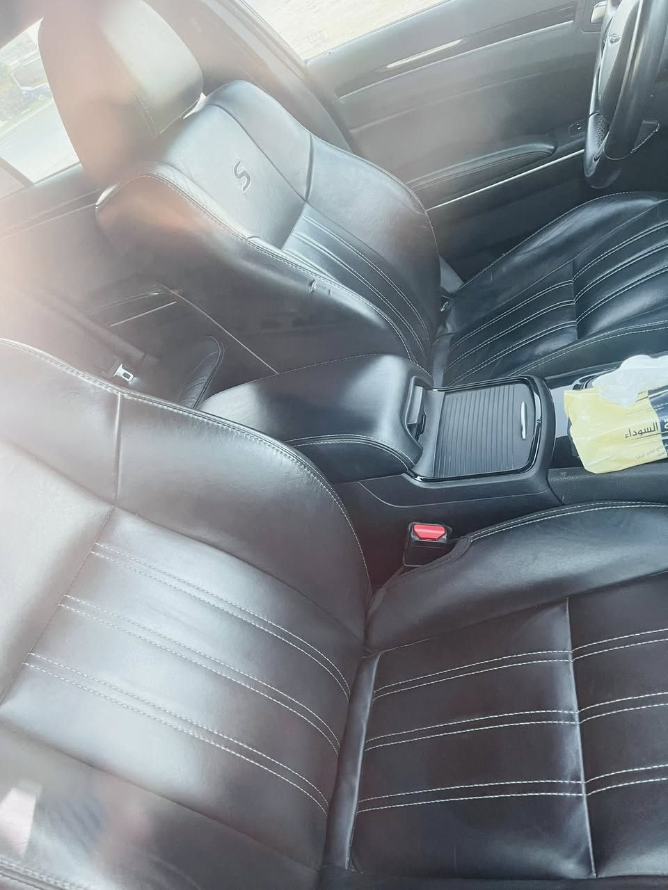 سلام عليكم  اوبامه البيع فقط  وارد امريكي سياره بس جاملق مفتوح ورجع نفسيته موديل 2018 فول موصفات Sسياره بيه  والباب عكس السايق بي رصعه رقم بغداد تحويل ثاني يوم رقم ‭0778 329 1890‬
