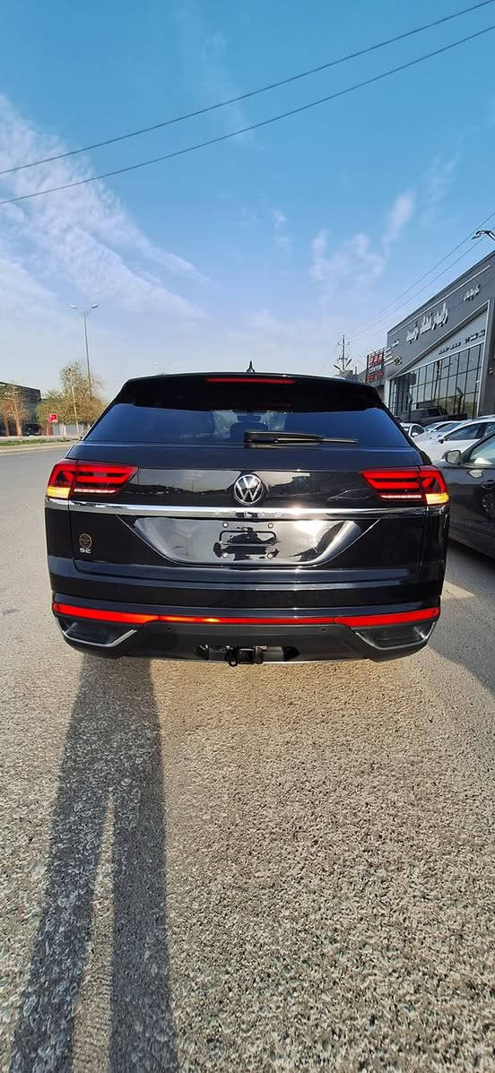 اطلس كروس سبورت موديل ٢٠٢٣
مواصفات
SE كروس سبورت
محرک ٦ سلندر 
بانوراما
رادار امامي
نقطة عمياء
صندوق شفت
كامرة خلفية
بردات بلادي 
  ,كشنات جلد و هيتر
بصمة ابواب
بصمة تشغيل
لايت زينون 
تشغيل عن بعد(Remote start )
،شاشة كبيرة
تبريد مركزي
نظام بدء وإيقاف المحرك
المانعة للانغلاق، (ABS)
وضعيات قيادة: ايكو، نورمال، سبورت
لون اسود
بس جاملغ كدام سايق مع نصف سطح بونيت صبغ، بدون شاصي و دواخل بشرط،
مرغوب 5 راكب
.يترقم رقم شمالي،دخول ابراهيم خليل ،كيرو محرك بشرط. حتى فحص سونار موجود 
مكان اربيل
رقم شاصی
1V2JE2CA6PC204816
*********** واتس اب
