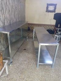 اخوان عندي ميزين للبيع الطول مترين عدد ٢ يرهمون كصاب والمطعم سعر اثنين...