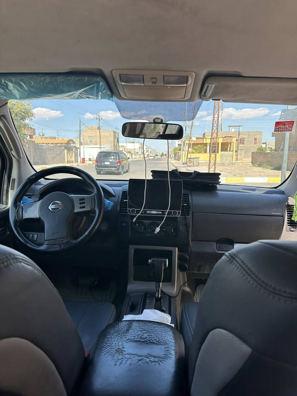 نيسان بافندر موديل 2008 كير محرك وصدر بل كارتون مال بيت سياره حزام مصبوغه الجماليه فقط تخم تاير
السعر80 بيهه مجال 
***********
