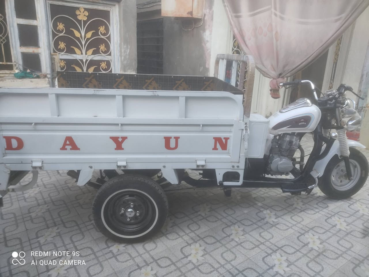 ستوته دايون موديل 23 نضافه شوفت عينك ما ناقصها اي شي ستوته ما مفتوحه السعر 3وربع وبيها مجال  مكاني ناصريه حي شهداء ***********
