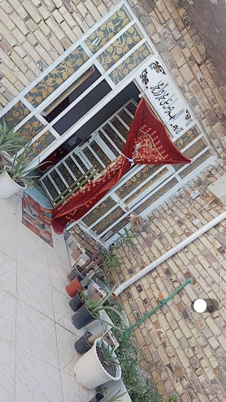 بيت للايجار وره التسفيرات خلف المستشفى البيطري بظهره 
يتكون من استقبال ومطبخ وصاله وغرفه وصحيات داخليه وخارجيه وطارمه ايجار250


**إذا كنت صاحب هذا الإعلان وتريد حذفه لأي سبب، رجاءا أرسل رسالة إلى الدعم الفني**