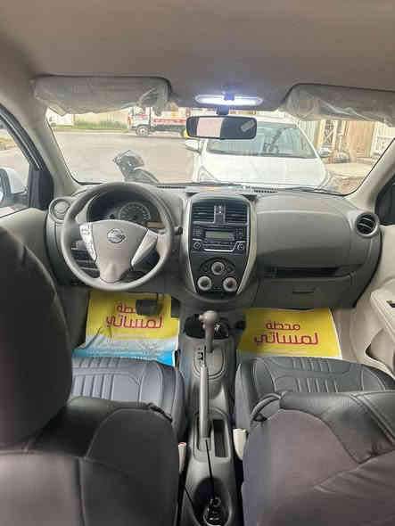 نيسان سني هندي 23 
ماشيه63 الف 
ضربه خفيفه بالباب السايق والخلفي 
سياره نضيفه ومكفوله 118 وبيها مجال
الرقم ***********
