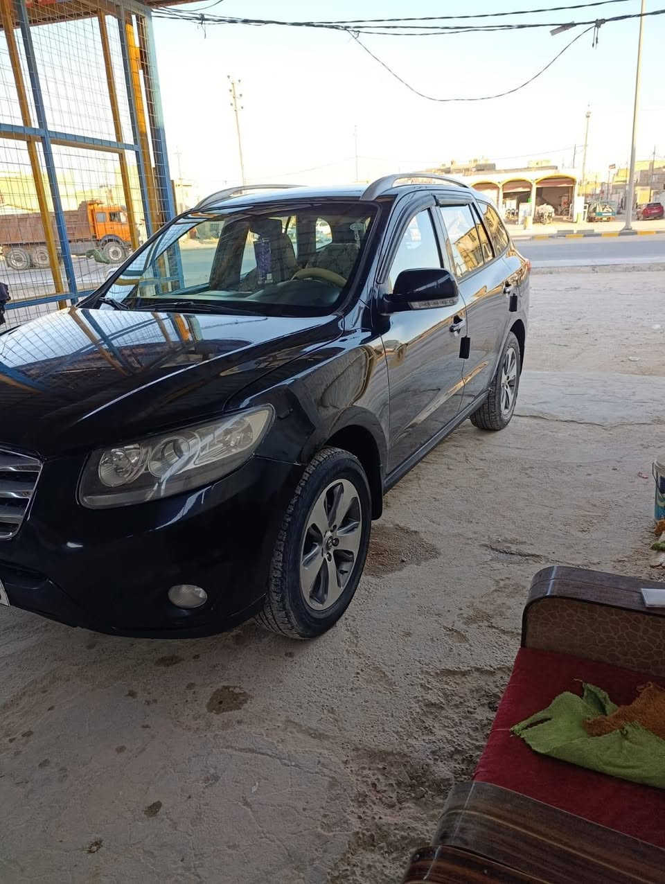 🚗 للبيع | هيونداي سنتافي 2012 🚗
✨ فول مواصفات ✨

🔹 اللون: أسود
🔹 محرك 2400 نشط وقوي
🔹 7 ركاب
🔹 أوتوماتيك
🔹 تبريد 3 قطع ممتاز
🔹 فتحة سقف
🔹 تشغيل بصمة
🔹 داخلية مرتبة وخارجية جميلة
🔹 سيارة عائلية مريحة وجاهزة للاستخدام

💰 السعر المطلوب: 13,500 دولار
📍 الموقع: النجف الأشرف

📞 للتواصل:
***********

✅ سيارة نظيفة ومناسبة للاستخدام اليومي والسفر
✅ المعاينة خير برهان للجادين فقط
