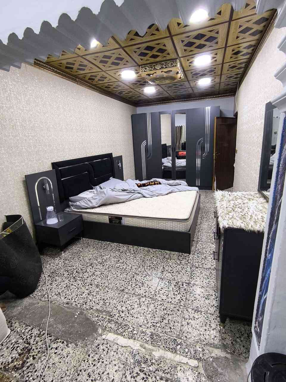 سلام عليكم غرفه 5قطع جديده صارلها 15يوم مشدوده معه دوشك هديه طبي اصلي السعر 600
الرقم *********** واتساب موجود وخاص موجود
