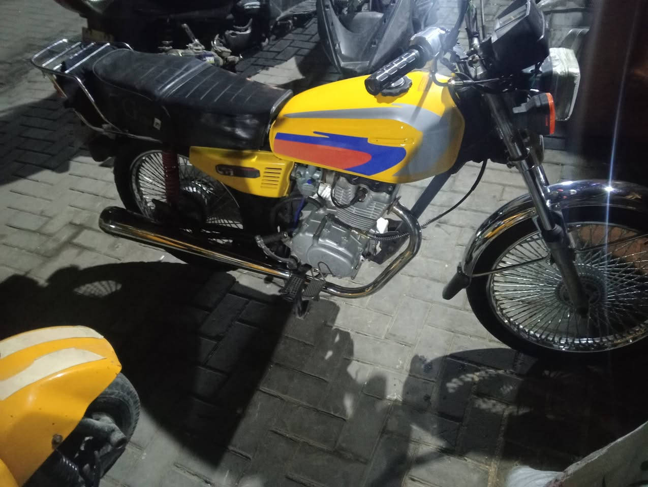 سلام عليكم
ايراني موديل 2020 اوراق استنساخ وكمرك متفوع الدراجه غير من الله مابيها نقص اشاير مايشتغلن وهورن يرادلهن بس ربط مكان مدينه الصدر ***********
