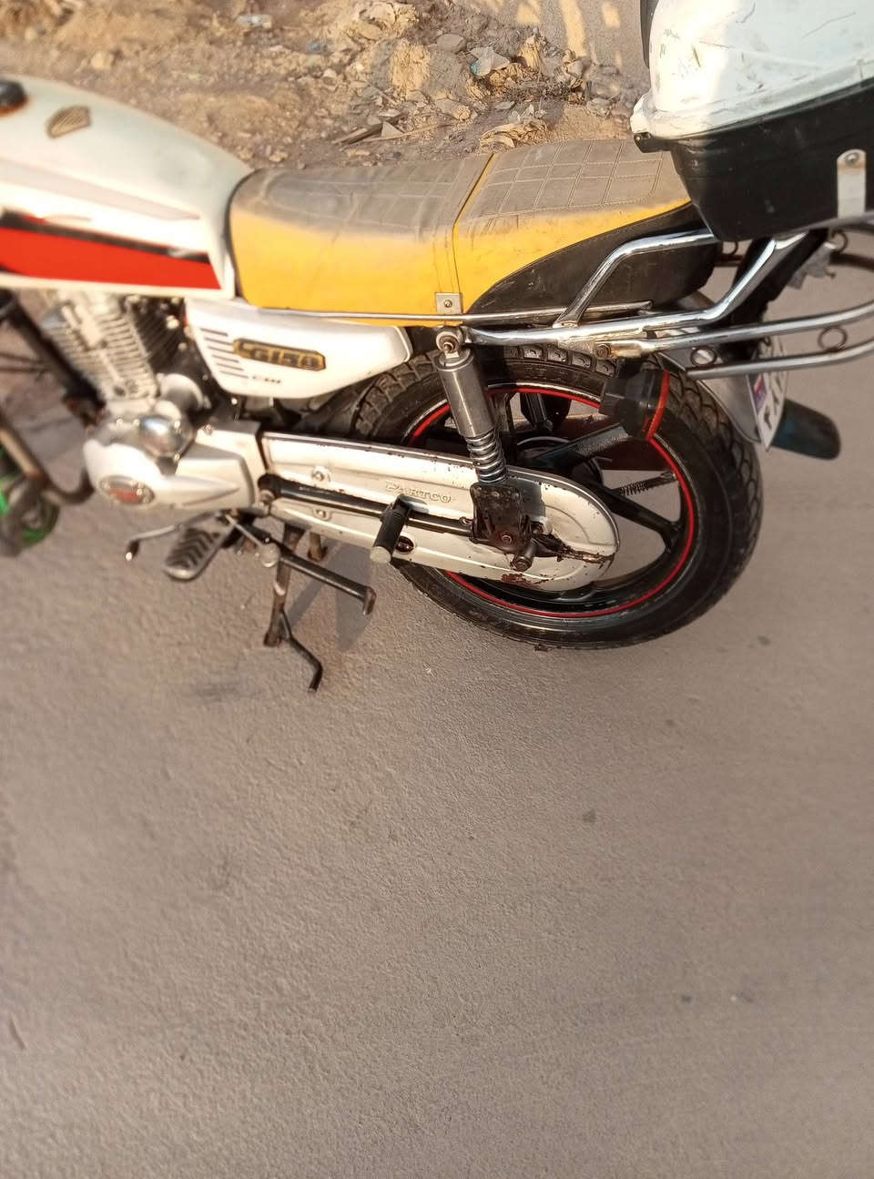 سلام عليكم دراجه جني عدل موديل 2020دراجة كاملة مكملة دراجة مكينة.ما مفتوحة شراي تعال 
شري تعال خاص مكان كنعان


**إذا كنت صاحب هذا الإعلان وتريد حذفه لأي سبب، رجاءا أرسل رسالة إلى الدعم الفني**