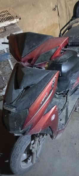 دراجة للبيع متروكة بسعر مناسب بيع مستعجل 
السعر 140 الف
***********
