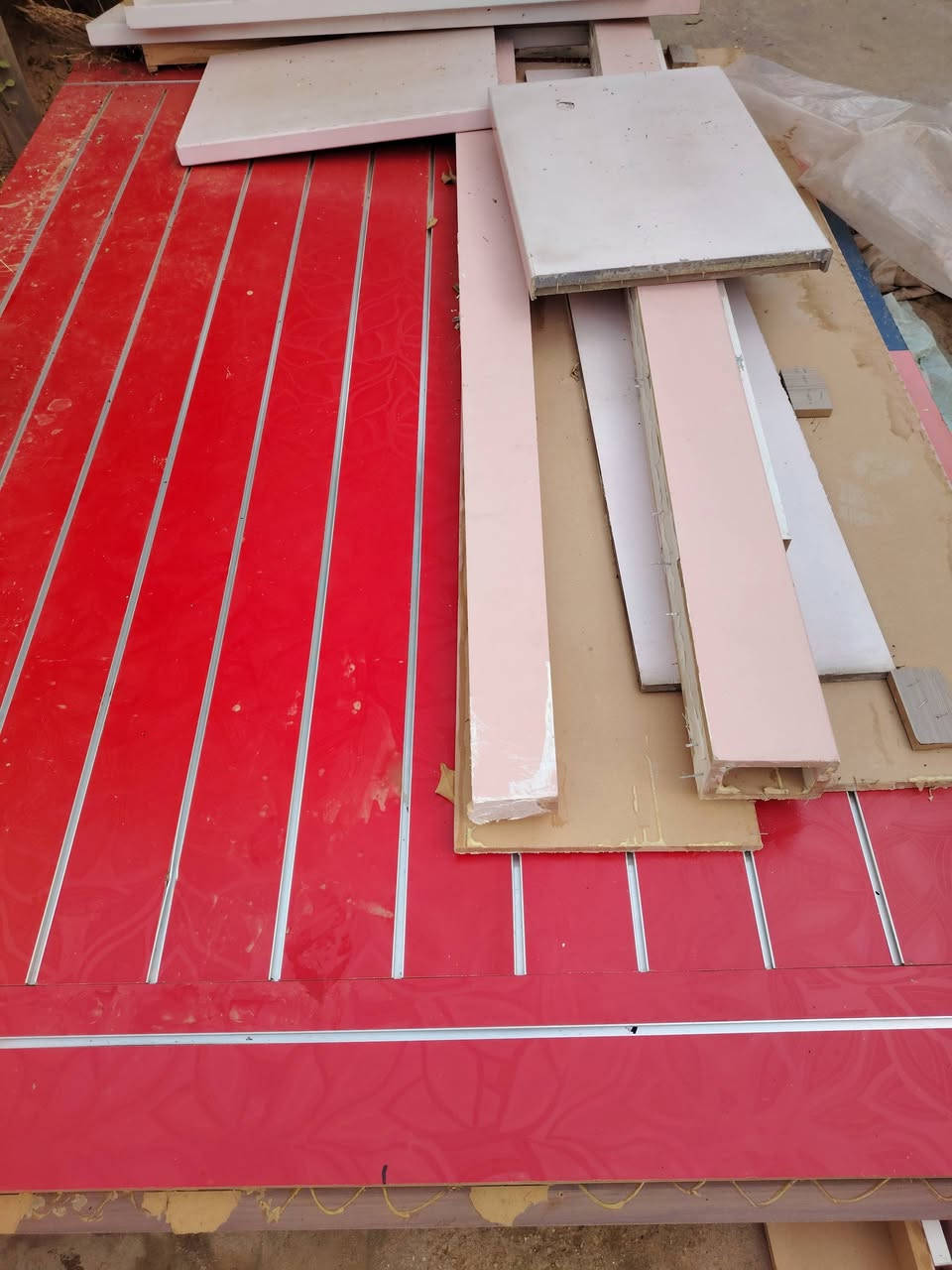 خشب ديكور للبيع ***********
