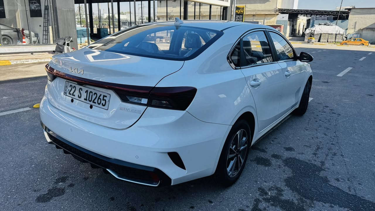 كيا K3 2024
وارد صيني فول مواصفات ماشي 26 الف كيلو متر بلا ضرر بس بيها اثر حالوب مايبين بالعين الا بالسونار محرك 1500 دبل نوزل تيربو كير ومحرك شرط سياره بعدها على وضع الشركه بيها فحص سونار مرفق بالصور السعر 142 بيها مجال قليل 
***********
متواجد واتساب
