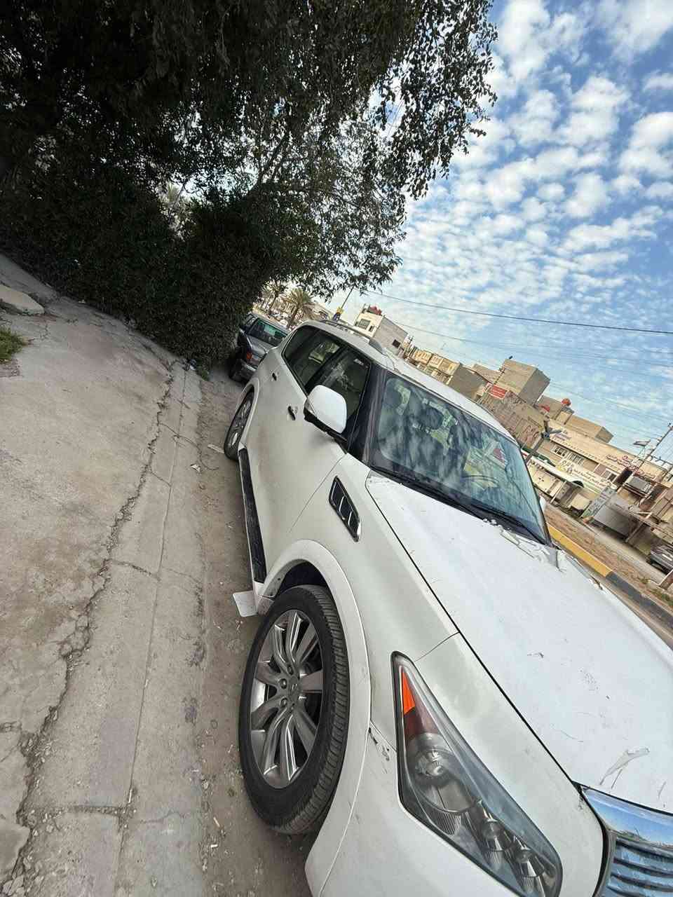 انفنتي QX56 موديل 2011 ياباني خليجي
فئة VIP فول مواصفات
صدر امامي خلفي تمام
تبريد تدفئه شامل حتى الكشنات
جنطه كهرباء 
فول مواصفات 360 كاميرات

💎 ســعــر ✅ ::  170 مع مجال قليل

المكينة والكير مكفول
كهربائيات مكفول
السياره بدون اي نقص 
مكينه 8 سلندر 5.6 سريعة بشكل
رقم شمالي بأسمي السنوية جديدة
السياره بيها جراد فقط لاغير 
السيارة مكفولة بدون اي حادث
مكاني بغداد 

رقم صاحب سيارة 
***********
أو ***********
