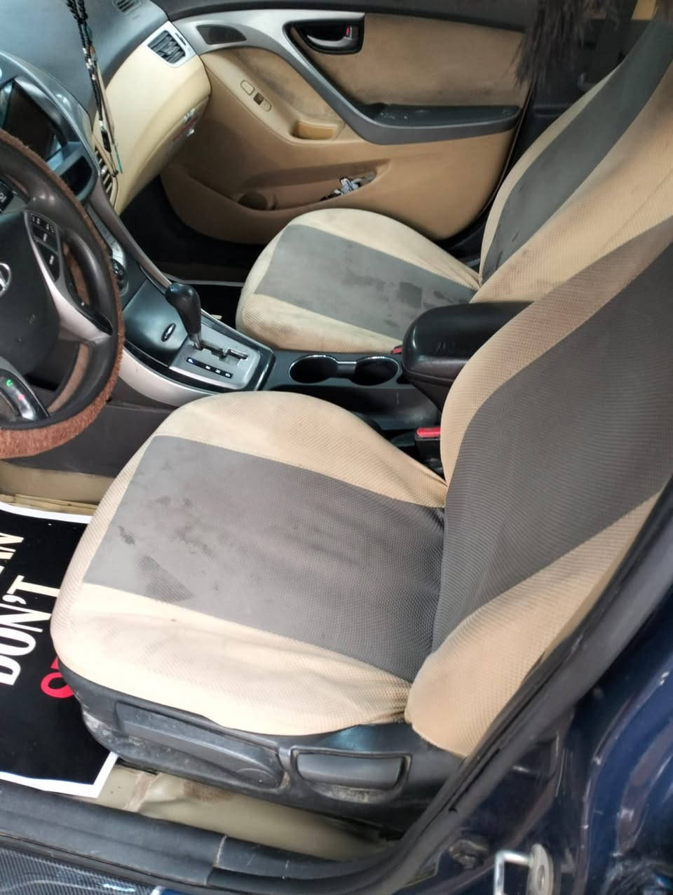 السلام عليكم الانتره 2013 كير ومحرك خير من الله 
محرك 1800 دوش 
كير ATM
حادث السياره بنيد مبدل في امريكا 
السياره بيها 3 قطع جراد بنيد قماره وقبق جنطه بل بولش يروح
بعد ما بيها اي نقص السياره خير من الله وما ماشيه ماشيه 95 الف كيلو متر  السعر 95 وبيها مجال السياره باسمي 
للاستفسار اتصال او واتساب *********** مكاني بغداد. الشعب
