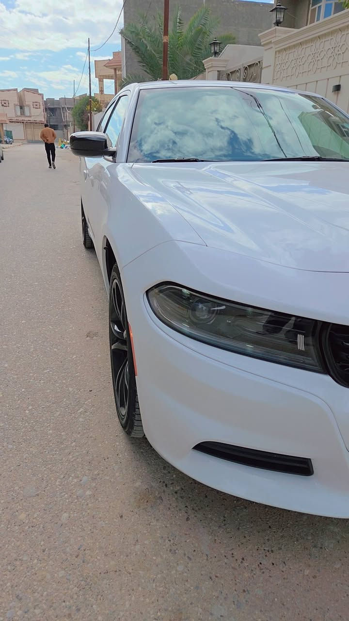 السلام عليكم 🤍
جارجر SXT موديل 2023

محرك 3600

ماشيه 48 الف ميل

رقم اربيل  

السياره كلين جايه من امريكا شغاله 

شرط مكفوله قطره صبغ ماكو 

تقريره مياه امطار 

سوناره وياهه كلشي واضح 

وهذا رقم الشاصي 

 2C3CDXBG5PH529524

السعر ب270 وبيه مجال 

 

***********
