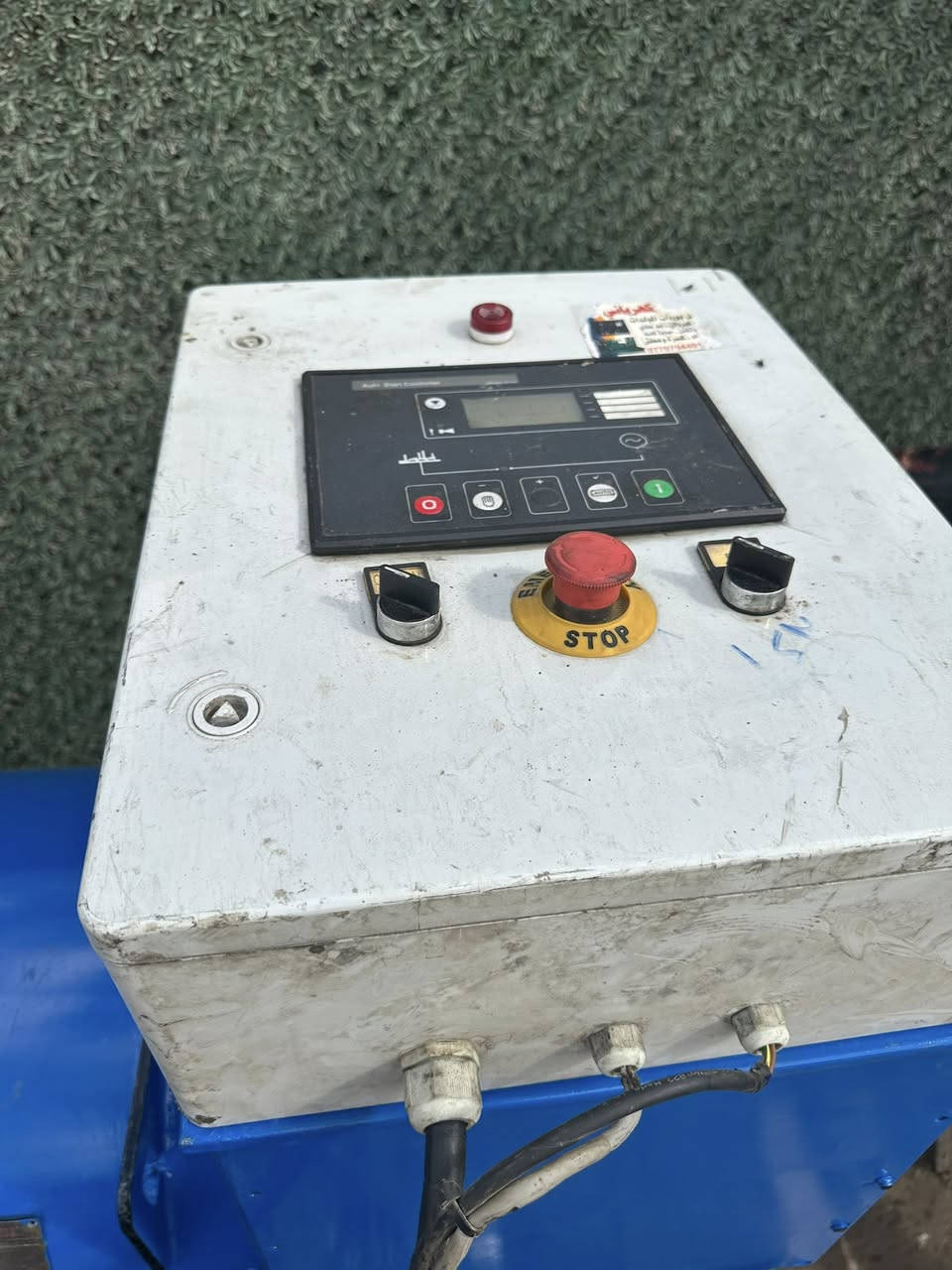 السلام عليكم 113 بم 88كهربائي  استندر امجفت جديد كت كامل راديتر كلار بواري كلة جديدتوليد 300 كيفي  برودكشن لواير 9 متر 
 الاستفسار *********** 
سعر 75 ورقة $ 
عنوان القاهرة
