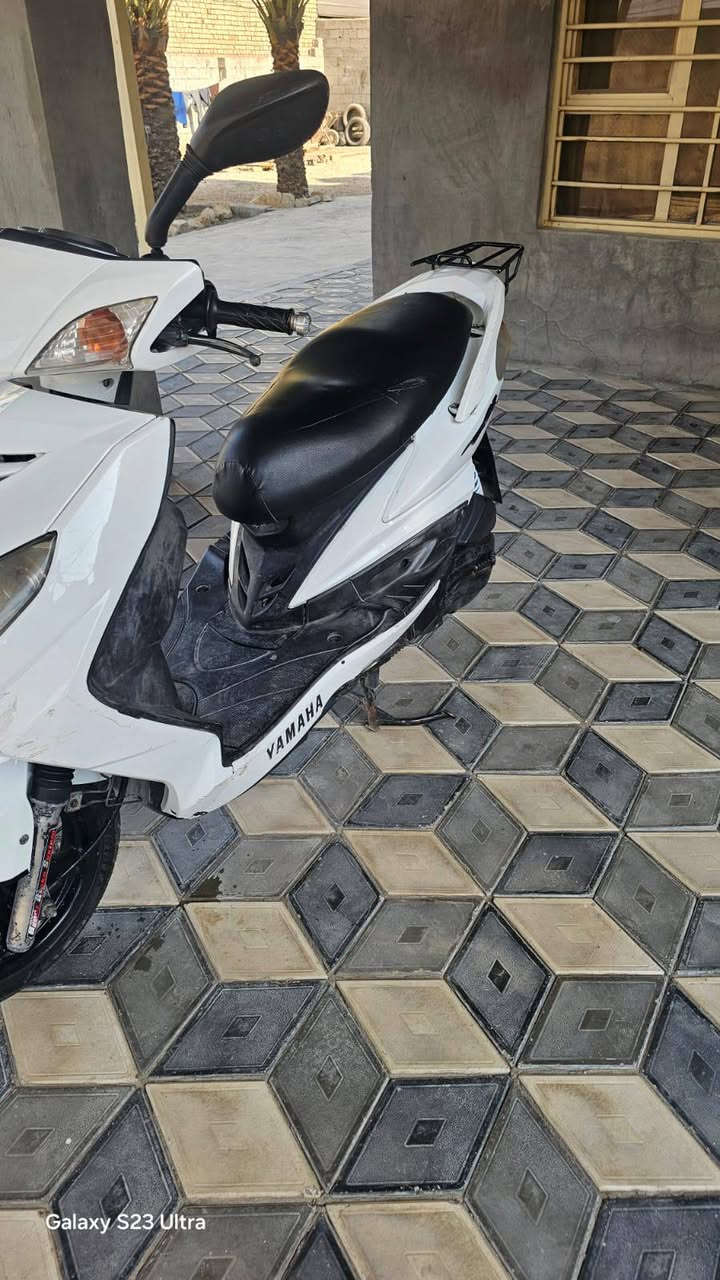 سلام عليكم دراجة سكنس فحل للبيع دراجة خير من الله دراجة نضيفة كابريتر مكينة ما مفتوحة مكاني بغداد جسر ديالى  السعر 800وبيهة مجال 👍 رقم الهاتف *********** 👍
