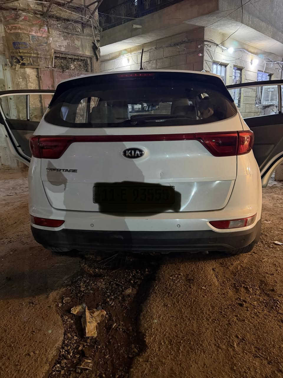 السلام عليكم سبورتج 2018 خليجي حادثها بسيط طخات بل صندوك ماشيه75 باسمي تحويل ثاني يوم المكان بغداد شارع الكفاح السعر 185 الرقم بغداد للاتصال ***********
