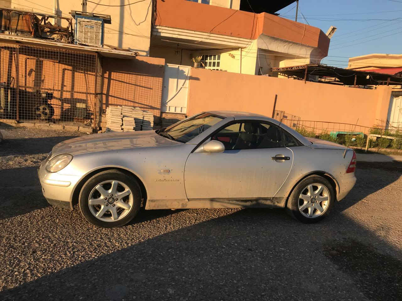 مرسيدس slk ادوات  سياره  مكفوله من صبغ بس مكينه جديده  ***********
