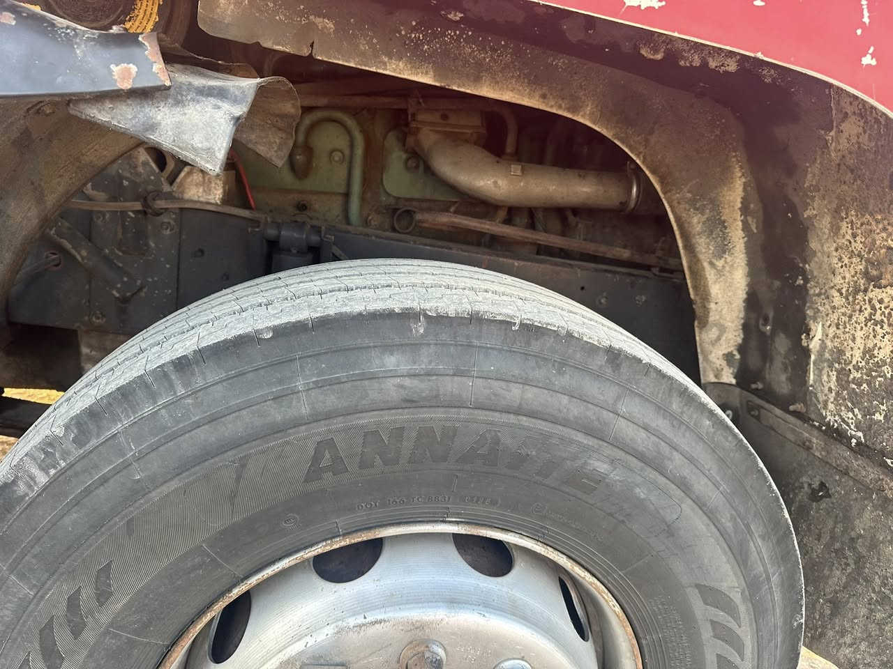 فالفو سنكل بلادي تخم تاير كير ومحرك جديد قماره مكفوله وشاصي مكفول 
مسجله بودي +صهريج 
جاهزه للعمل رقم جديد 
السعر اتصل 

***********
