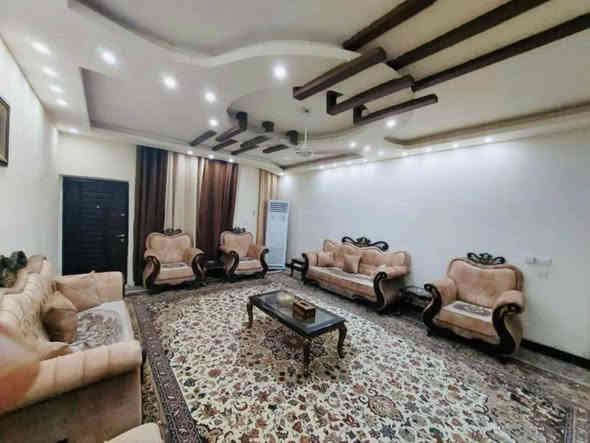 《 دار للبيع 》
💢 مساحه الدار 200 متر
💢 بناء جيد واجهه 8 مترنزال 25 متر 
💢 يحتوي الطابق الأرضي على :- گراج/حديقه/صاله كبيره/هول داخلي /مطبخ/صحيات /غرفه نوم/منور/حولي/

💢 يحتوي الطابق الثاني على:- غرفة نوم عدد٣/صحيات

💢 الموقع ممتاز قريب على الشارع الرئيسي والمتنزه الجديد و الفرع نظيف و جيرانه جدا محترمين
💢 طابو صرف 
💢 الموقع بغداد /شهداء البياع/ضباط الشهداء /قرب حي الجهاد/قرب شارع المضخه التجاري 
💢 للإستفسار الاتصال او واتساب 
***********
