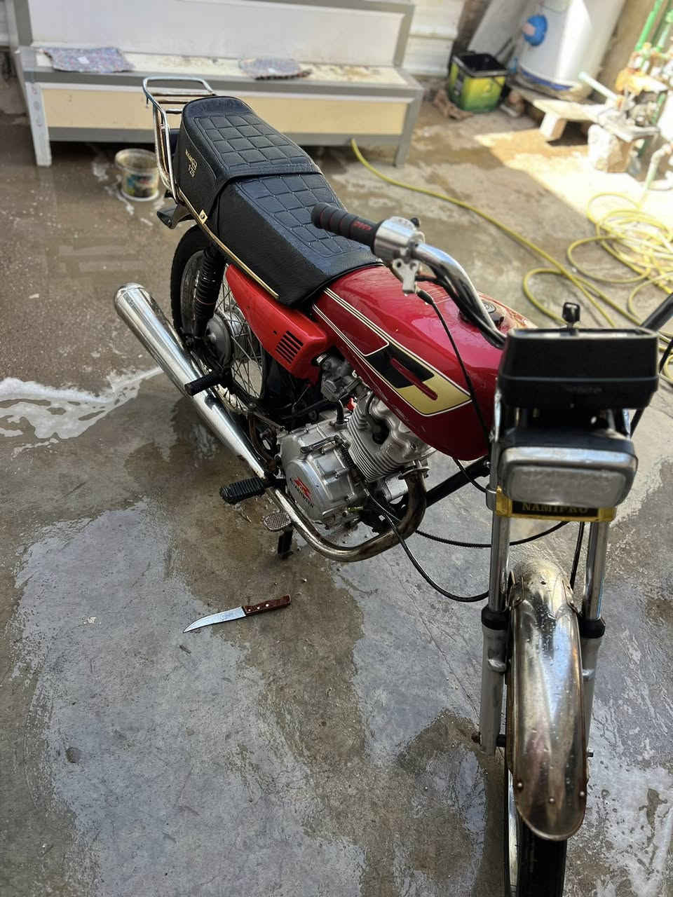 السلام عليكم دراجه نامه رابيدو مال بيت شغل وطلع درجه ما متعوبه كلشي شغال بيه دراجه أدوات كفاله من السرقه  مكينه مفتوحه قبل فتره شهرين اكثر السعر 550وبيه مجال مكاني بصره خمسه ميل للتواصل ***********
