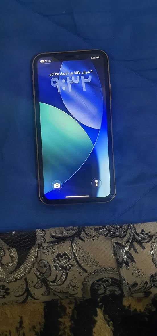 11 كاميرتين اعتيادي محور 15 بطاريه 100 شاشه مبدل ذاكره 128 السعر170 ***********📞 مكاني كركوك حزيران
